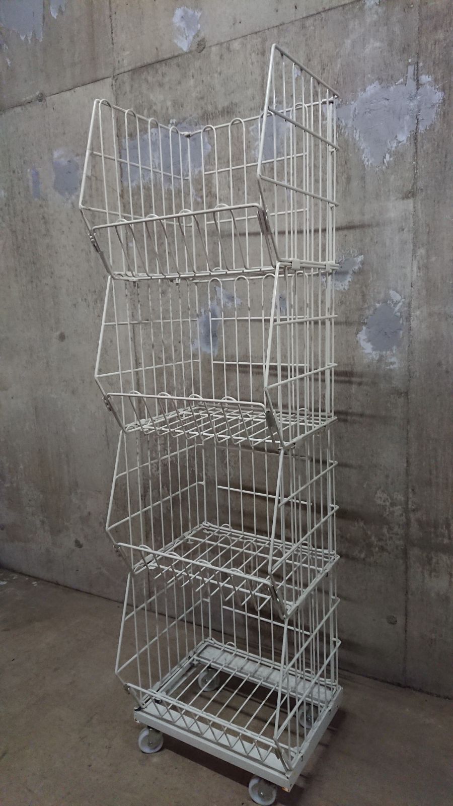 中古 什器 中古什器 ワイヤーバスケット ジャンブル バスケット カゴ