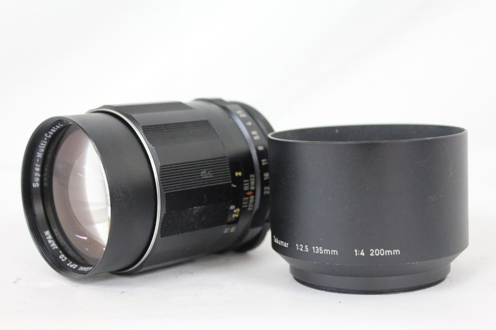 返品保証 ペンタックス Pentax Super-Multi-Coated Takumar 135mm F2.5 フード付き M42マウント レンズ M5970