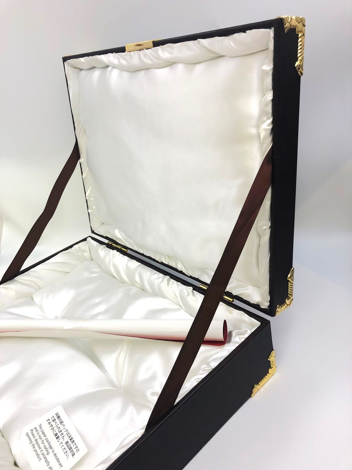 ドールアクセサリー　[破損品/付属品・箱欠品] 薔薇乙女達の鞄(ディスプレイ専用ケース) 「ローゼンメイデン トロイメント」 ローゼンメイデン 薔薇乙女達の鞄 (ドール) - ホビーサーチ ドール