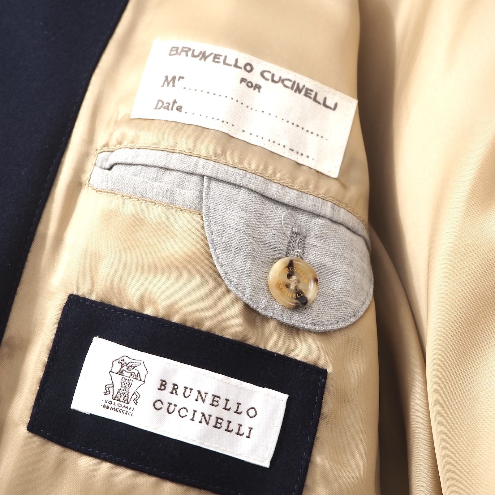 美品 ブルネロクチネリ Brunello Cucinelli ダウンコート ウール カシミア混 48 ネイビー メンズ 正規品 3-YI166 -  メルカリ