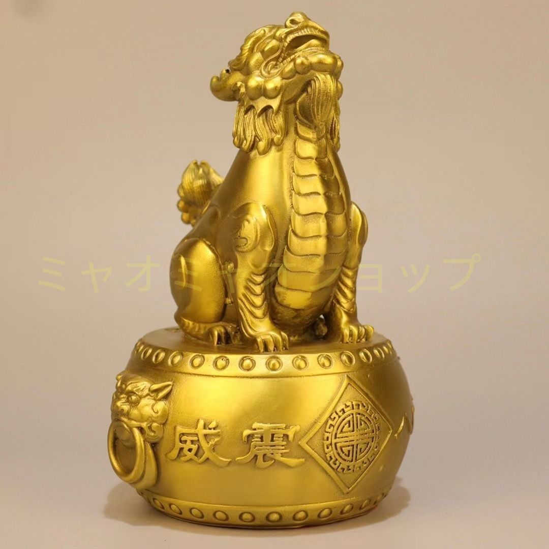 獅子 狛犬 望天吼 置物 オブジェ 招財 風水グッズ 黄金 ゴールド 銅製 開運 金運 風水グッズ 縁起物 厄払い 優雅 気高い 玄関 リビング 贈り物 伝統的 インテリア
