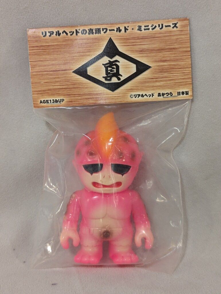 REALHEAD 真頭ワールド ミニシリーズ ミュータントヘッドミニ 蛍光ピンク素体|黒目|ベージュ 黄 茶塗装