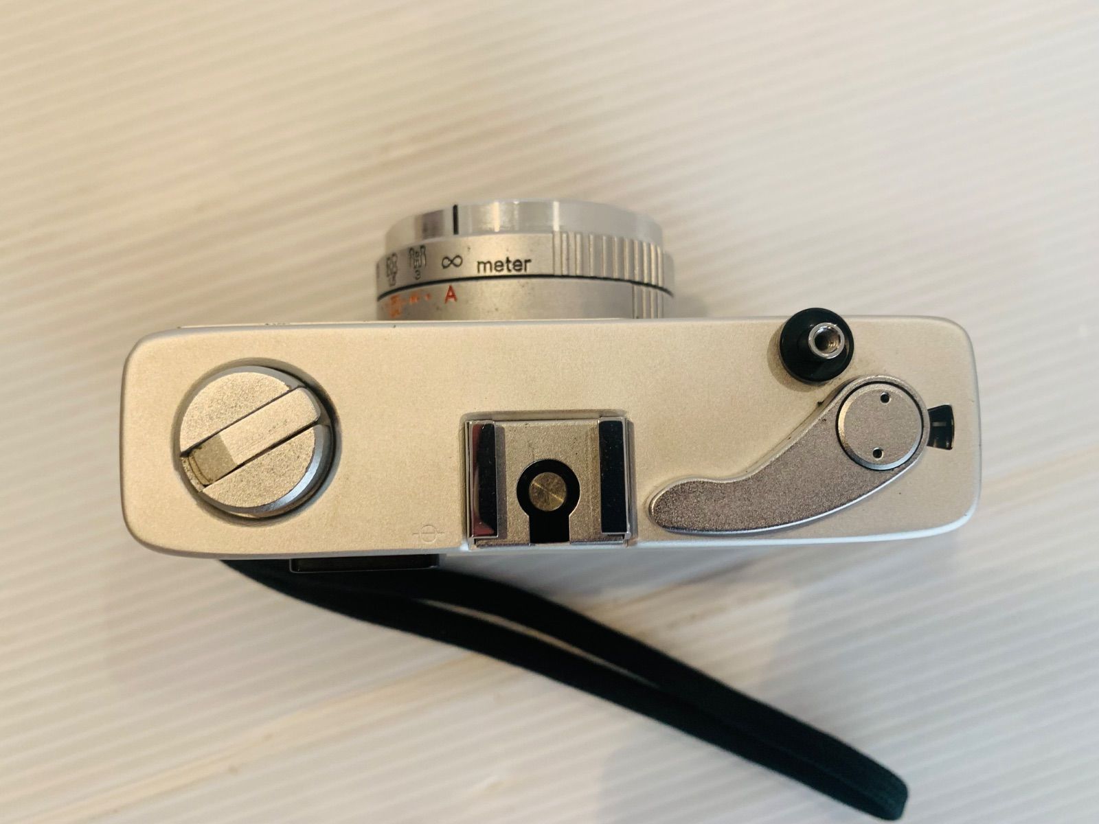 ☆露出計OK❕極上美品 ☆　　KONICA C35 E＆L フィルムカメラ Yahoo!オークション -「konica c35 e&l」の落札相場・落札価格