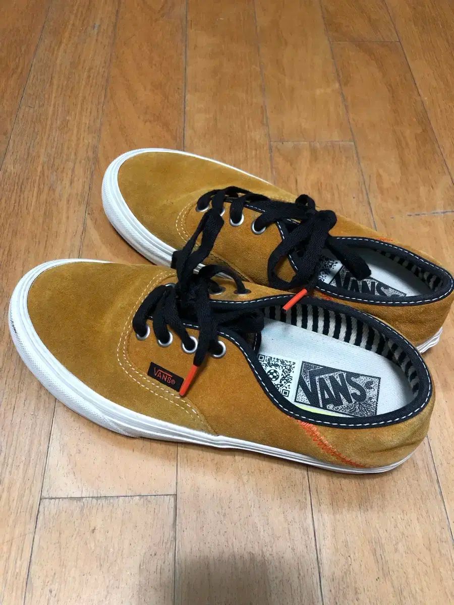 VANS(バンズ) オーセンティック 変換する 成長する 庭園 VR3 シューズ