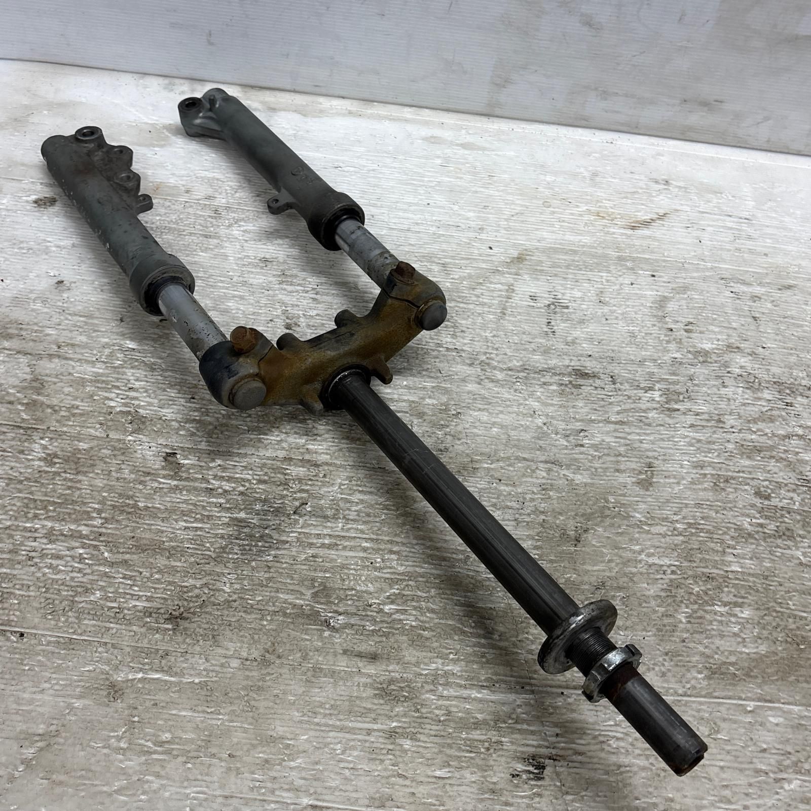 YAMAHA アクシス50 3VP フロントフォーク ヤマハ