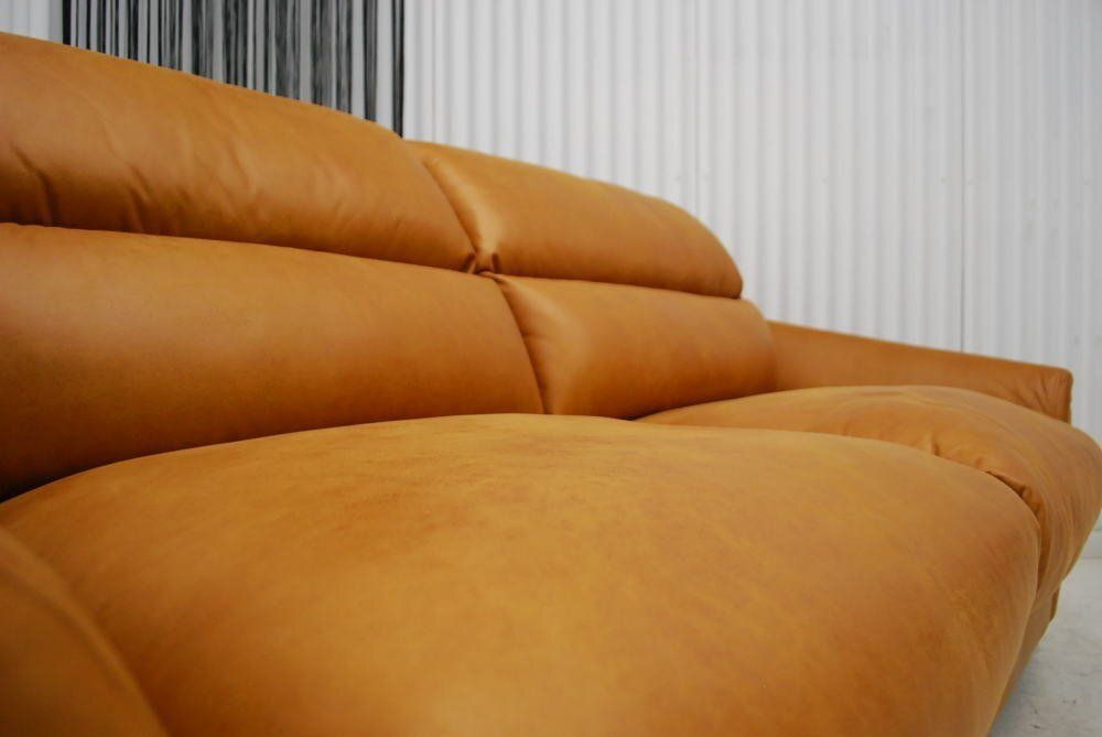 キャメルブラウン