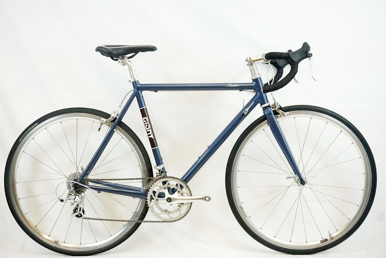 giant TRADIST 105完成車