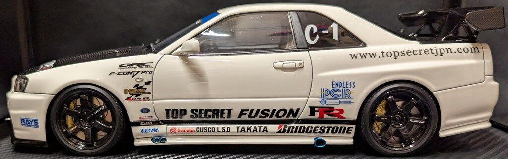 ignition model 1|18 TOP SECRET GT-R BNR34 White