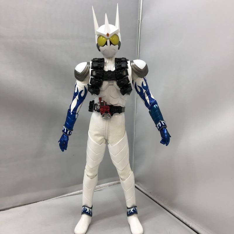rah 仮面ライダーエターナル 新品未開封 Amazon.co.jp: RAH 仮面ライダーエターナル 1/6 メディコムトイ