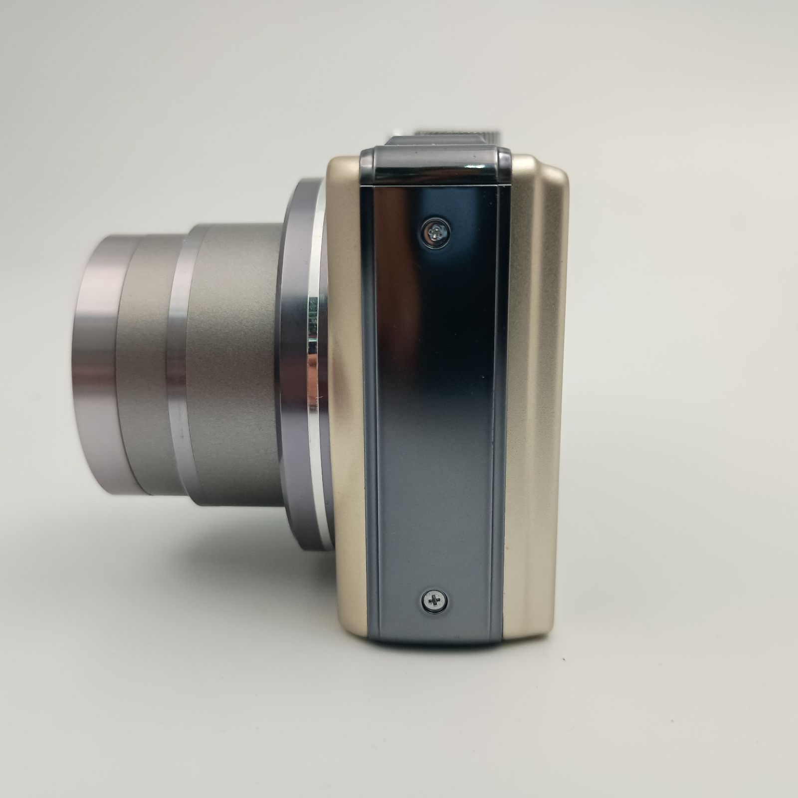 Panasonic LUMIX TZ20 ゴールド Panasonic LUMIX DMC-TZ20 Compact DIGITAL Camera Gold