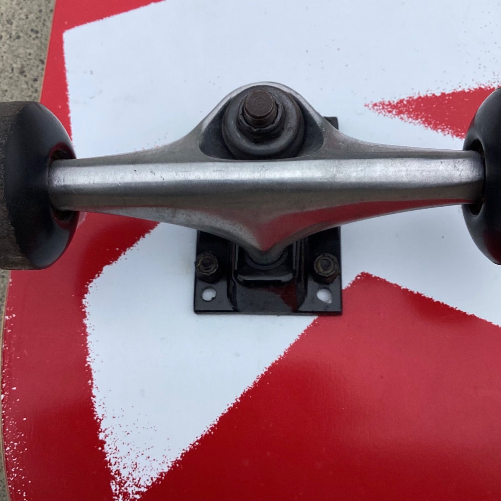 USED] COMPLETE DGK RED 7.75 inch deckデッキスケボースケート