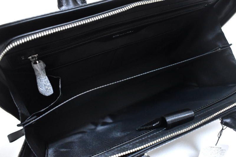 【極美品】CK カルバンクライン イケテイ A4 肩掛け レザー ビジネストート 極美品】CK カルバンクライン イケテイ A4 肩掛け レザー
