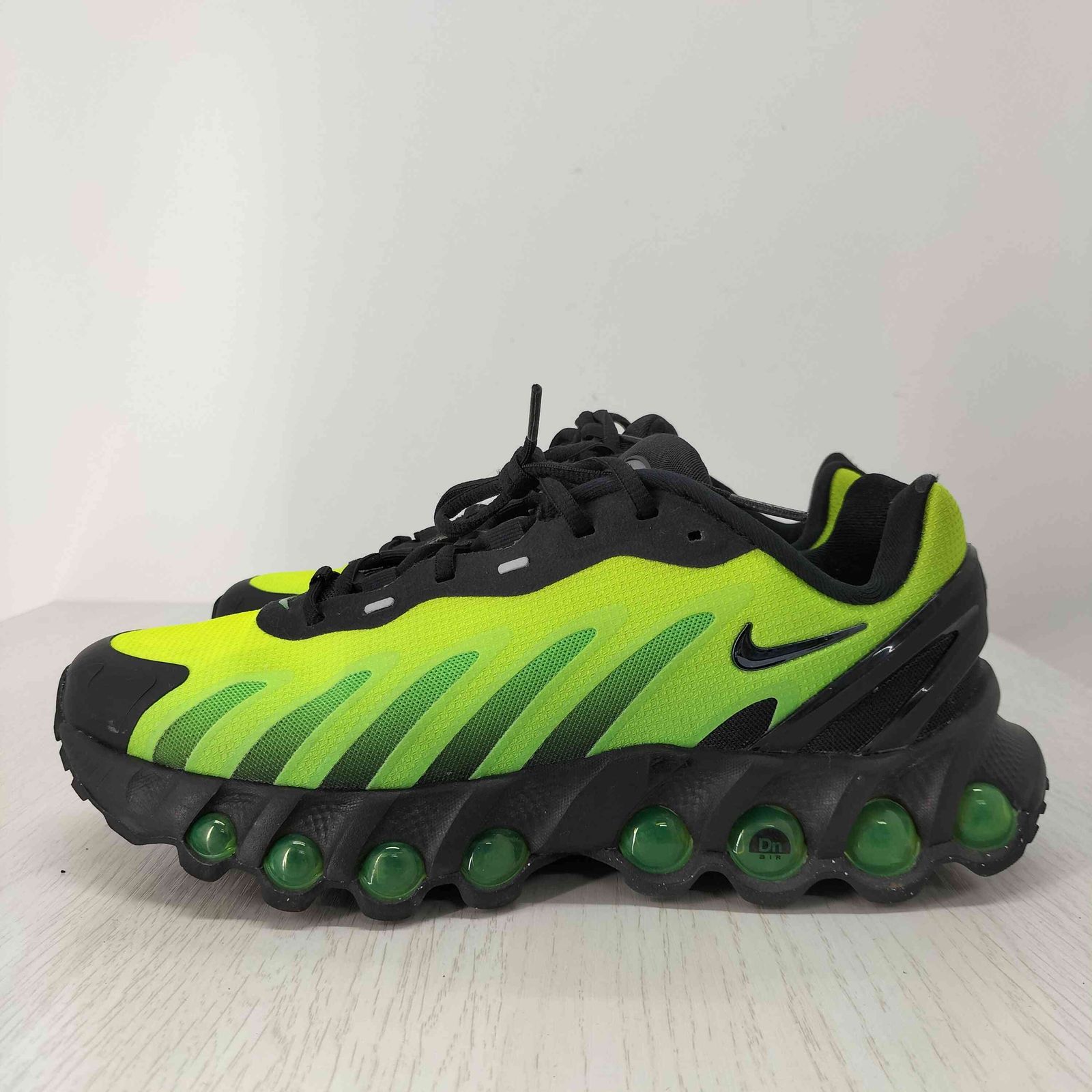 ナイキ NIKE NIKE AIR MAX DN8 AMD レディース 25 - メルカリ