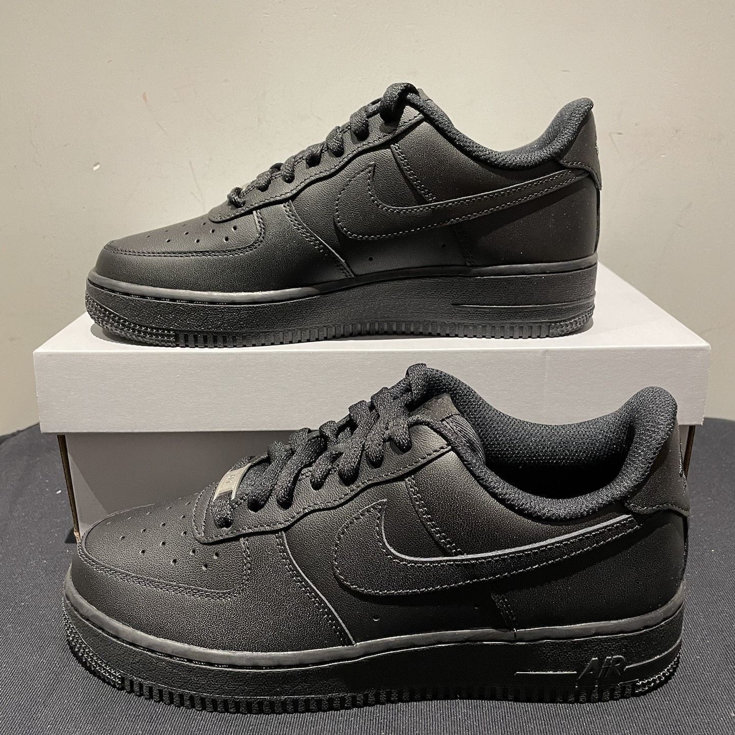 Nike Air Force 1 Low 07 Blackフラットシューズ