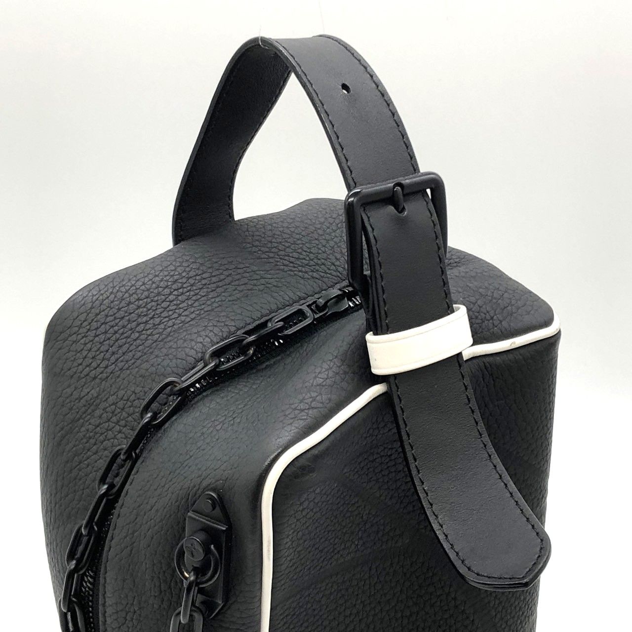 美品／LOUIS VUITTON ルイ・ヴィトン クローク・ドップキット