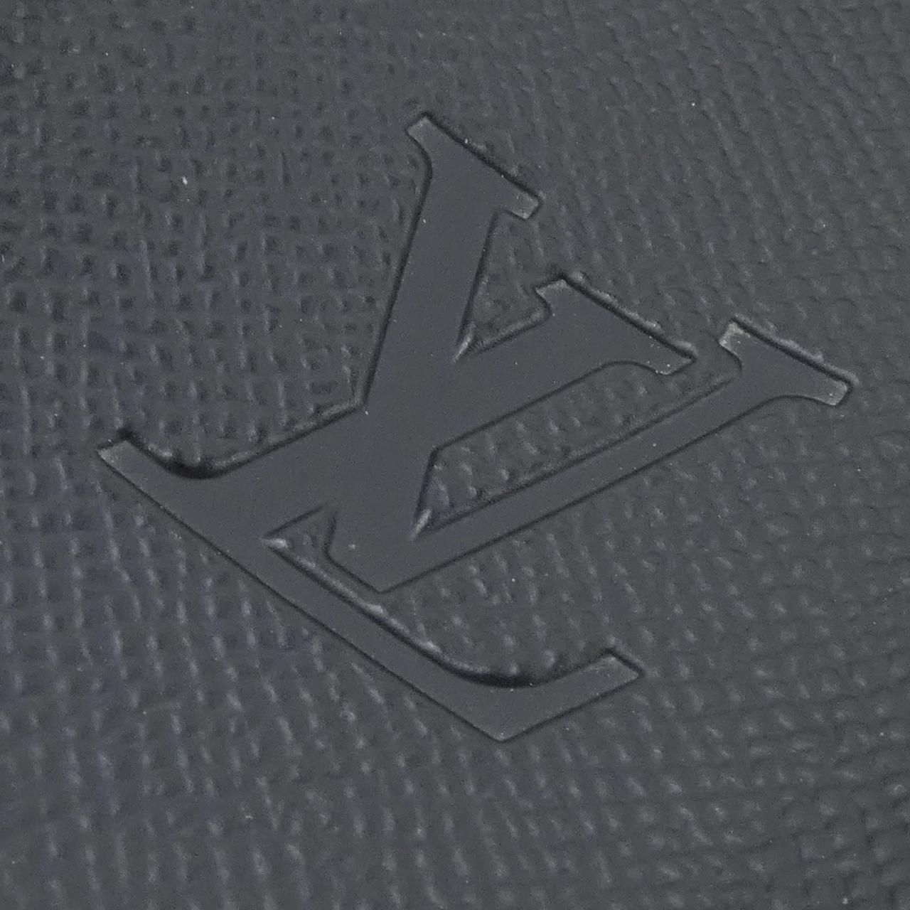 ルイヴィトン LOUIS