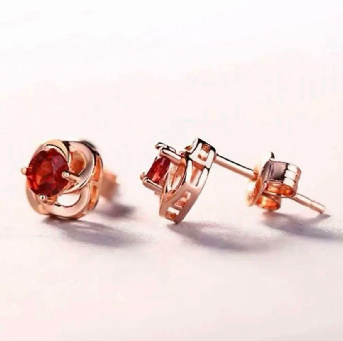 A96 ギフト箱無料 人気デザイン ガーネット 花 フラワー S925ピアス FORTGASGNV_COM_BR