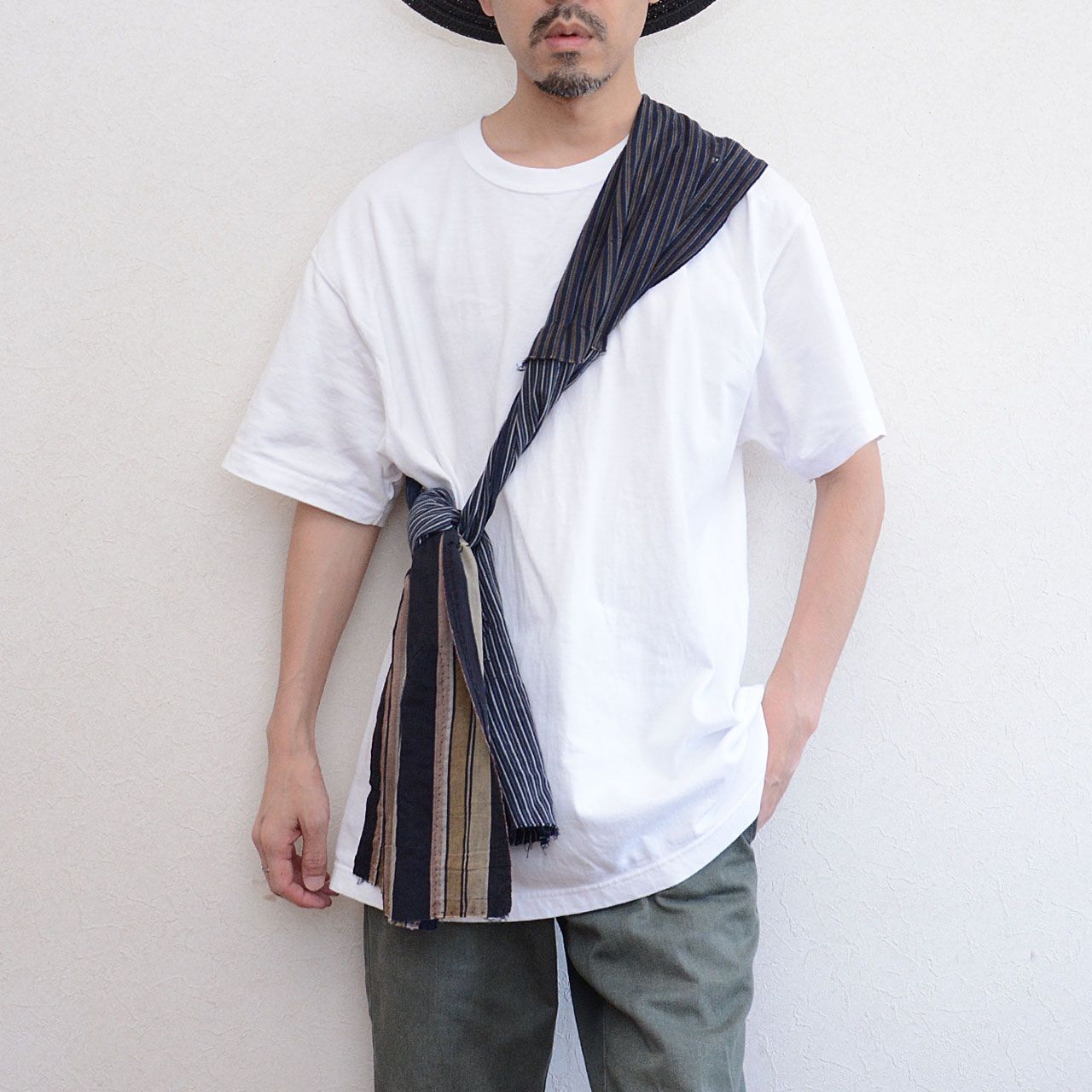 スカーフ インテリアに