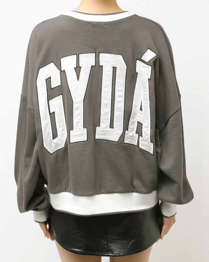 スウェットトップス