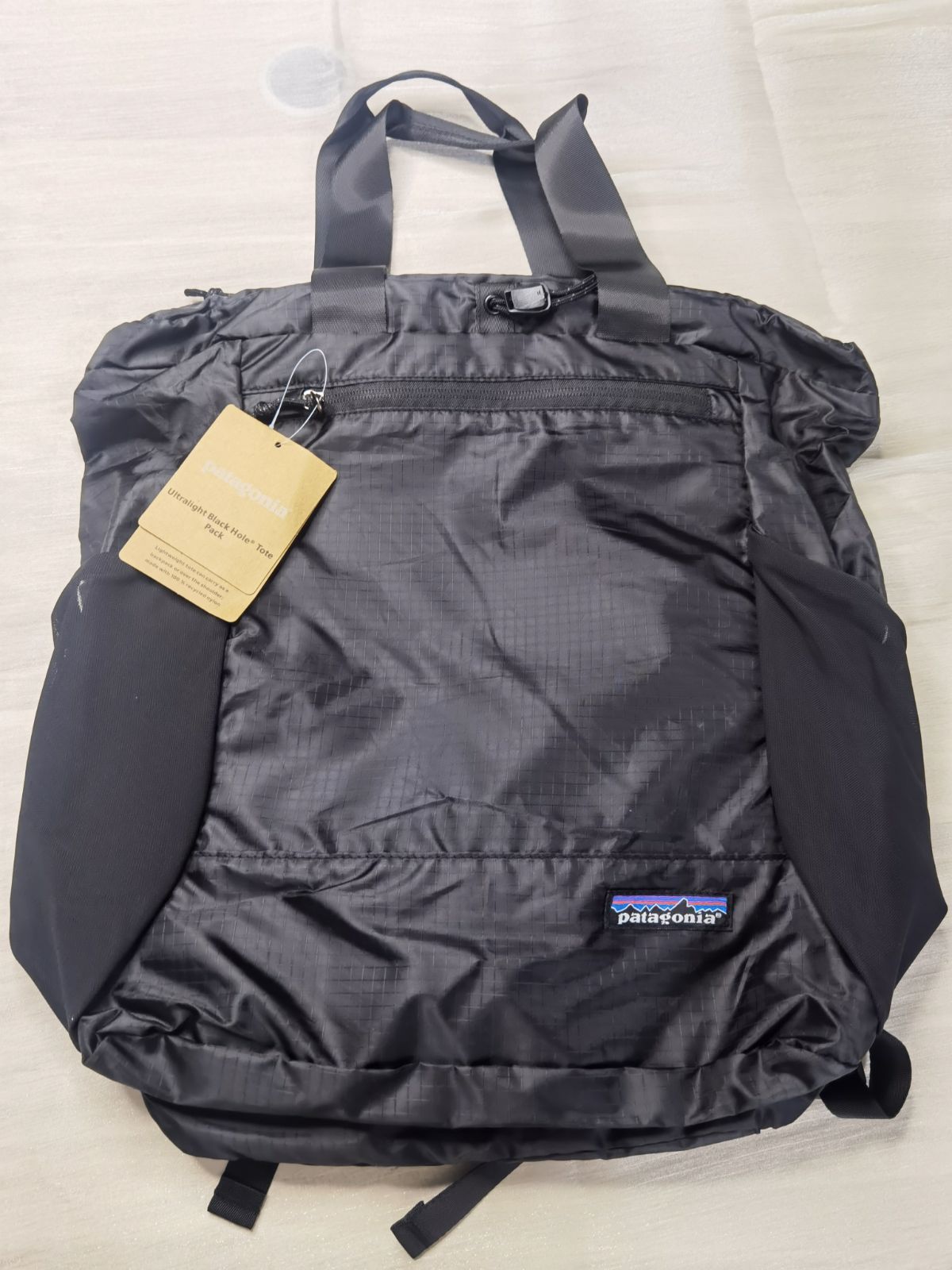 人気ランキング 人気バック パタゴニア patagonia リュックバック BLACK 人気 激売れ 大容量 アウトドア ベストセラー エコ素材 おしゃれ 便利 折りたたみ式 男女兼用