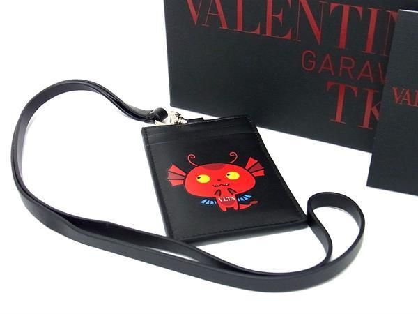 ■新品同様■ VALENTINO GARAVANI ヴァレンティノ ガラヴァーニ TKY レザー ドラゴンモチーフ カードケース パスケース ブラック系 AU7644 □新品同様□ VALENTINO GARAVANI ヴァレンティノ ガラヴァーニ TKY