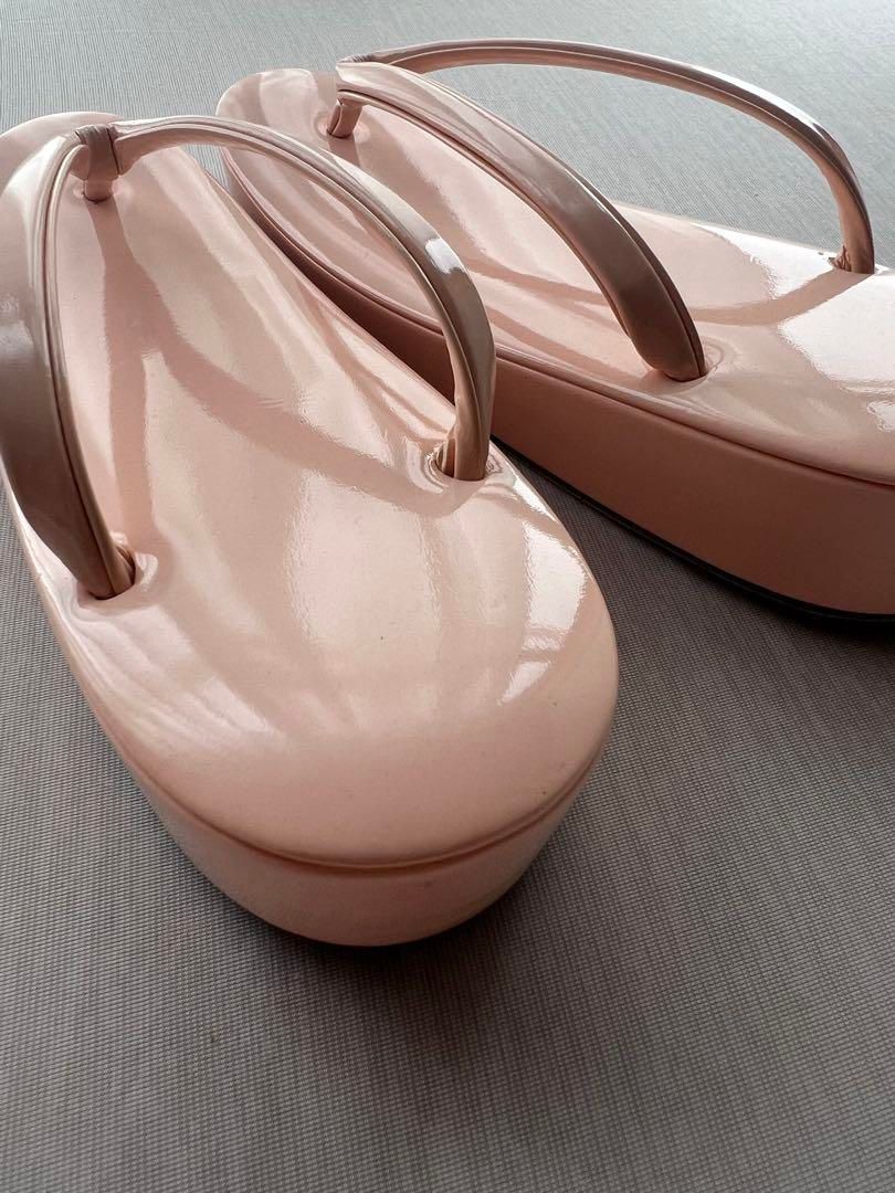 ♥ エナメル草履