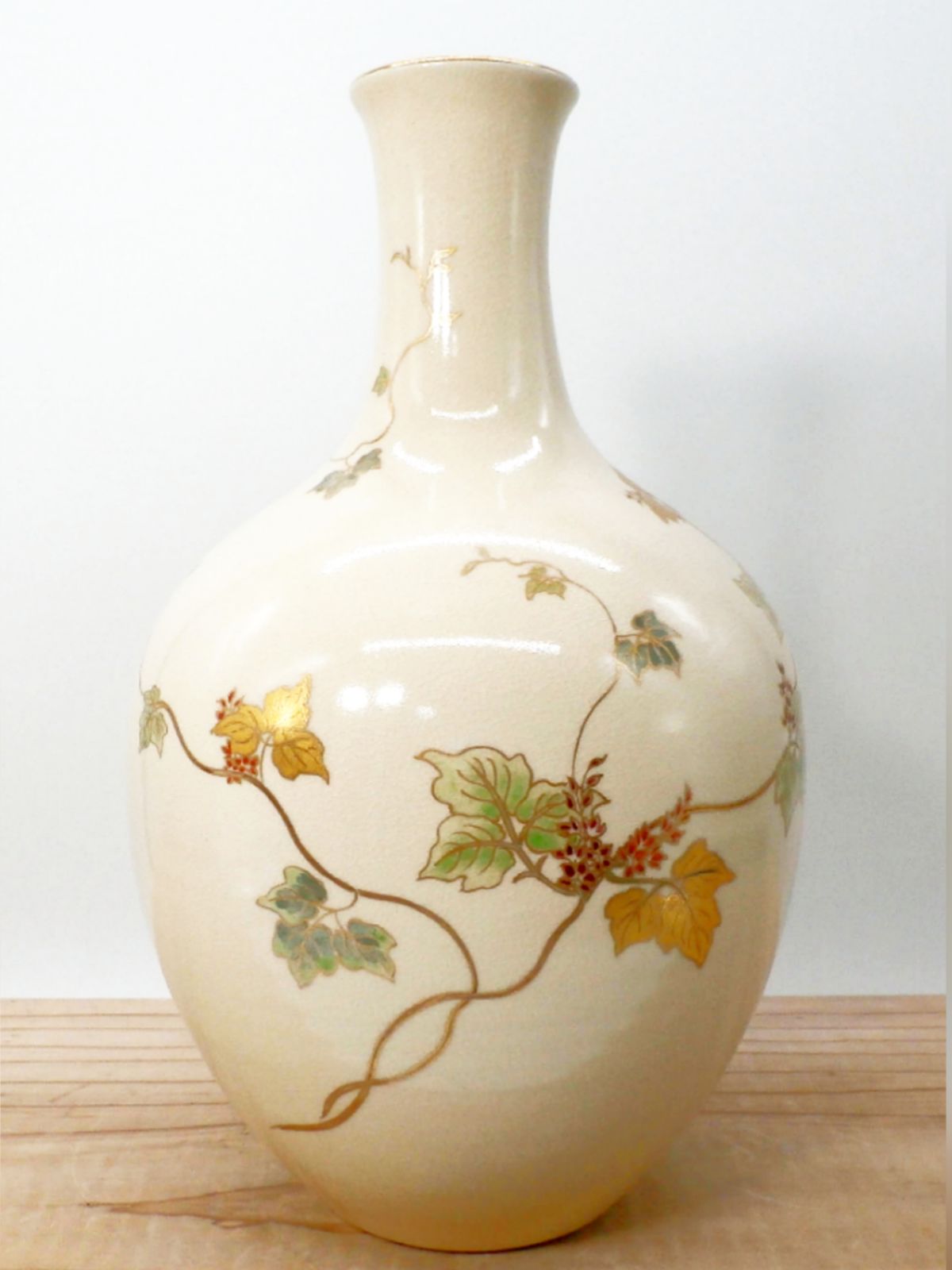 白薩摩　磯御庭窯くず文花瓶　大山隆　作 白薩摩 磯御庭窯くず文花瓶 大山隆 作 - メルカリ