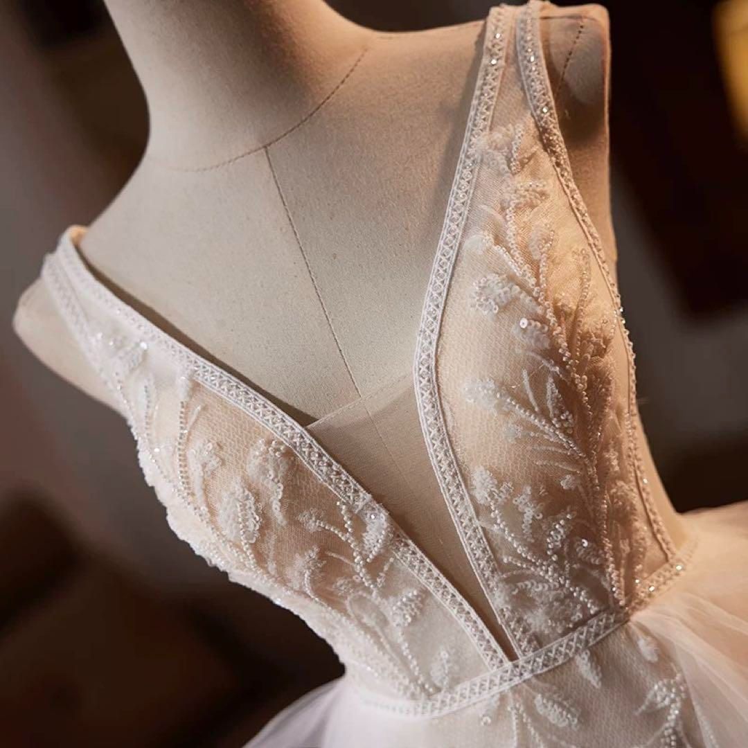 【美デコルテ魅せる上品な一着】ウェディングドレス　結婚式の前撮り◎お色直しに◎ 新品未使用 【美デコルテ魅せる上品な一着】ウェディングドレス