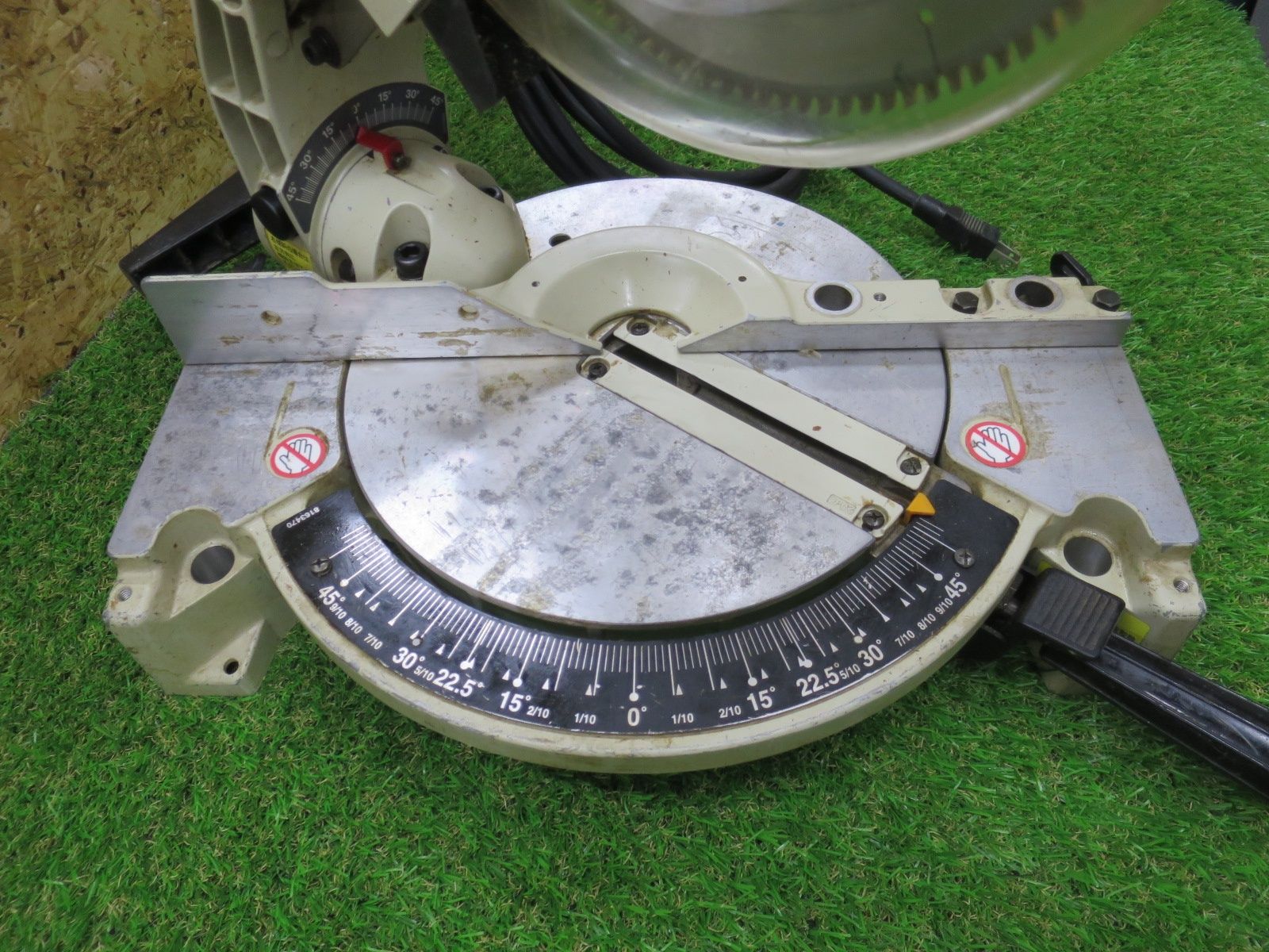 makitaマキタ 8型卓上 マルノコ LS0830 クロスカットソー 丸のこ 210~216mm USTAUSTRALIA_COM_AU