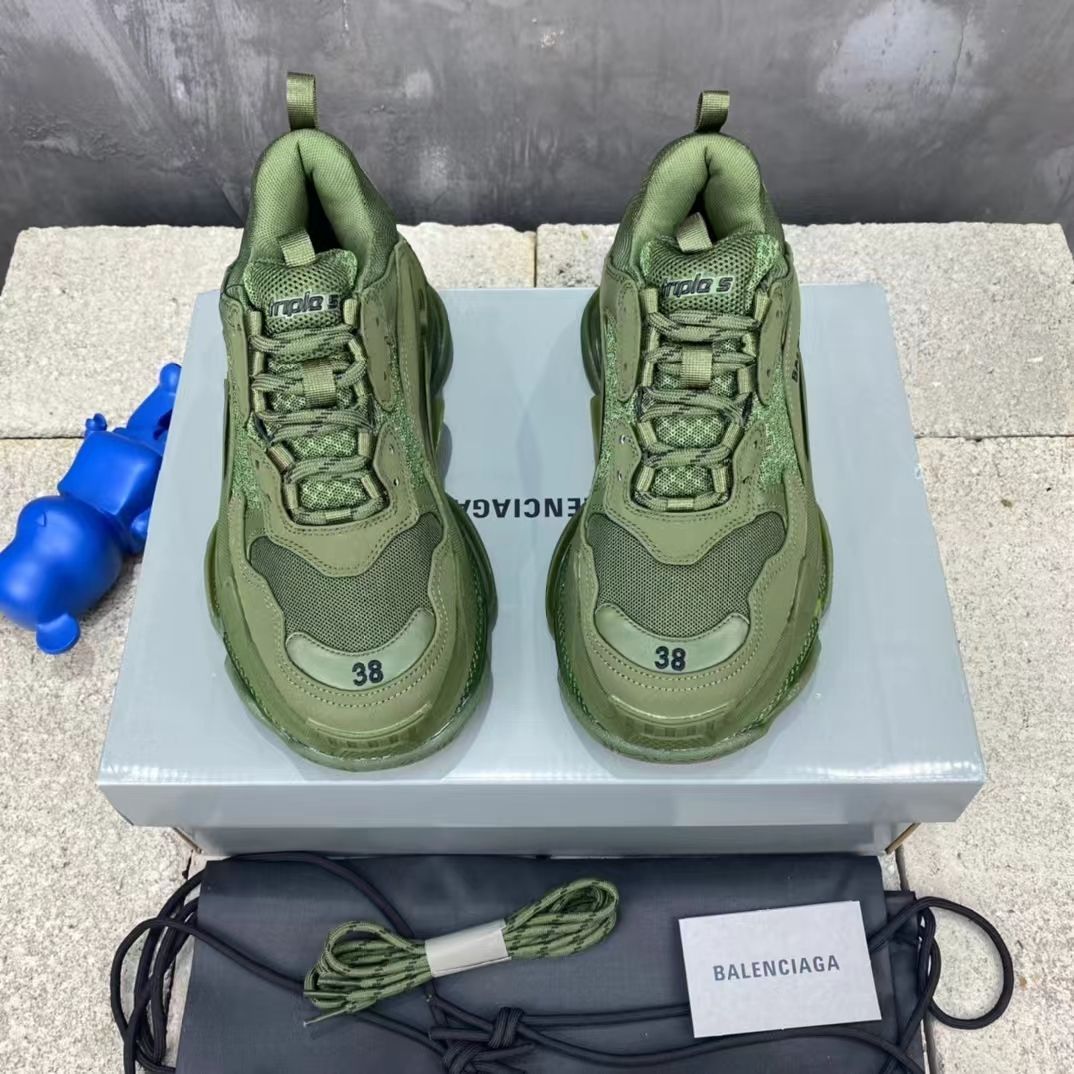 BALENCIAGA TRIPLE S CLEAR SOLE DARK GREEN