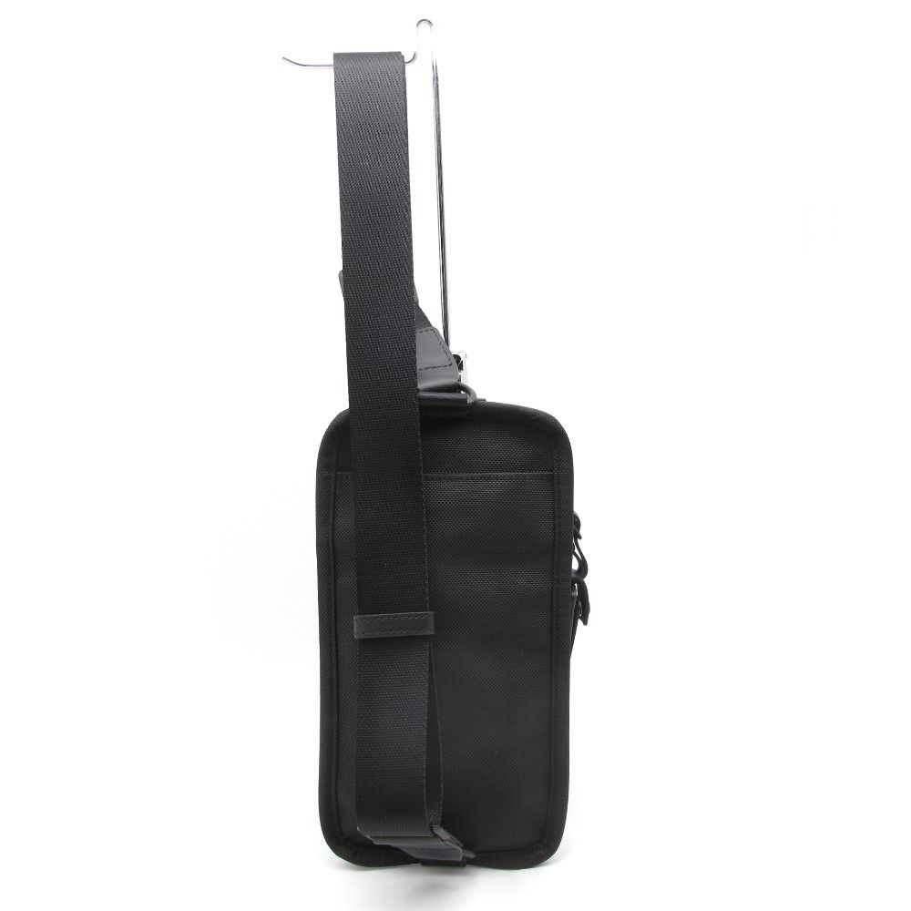 とんこく TUMI トゥミ ALPHA コンパクト スリング ボディバッグ クロス
