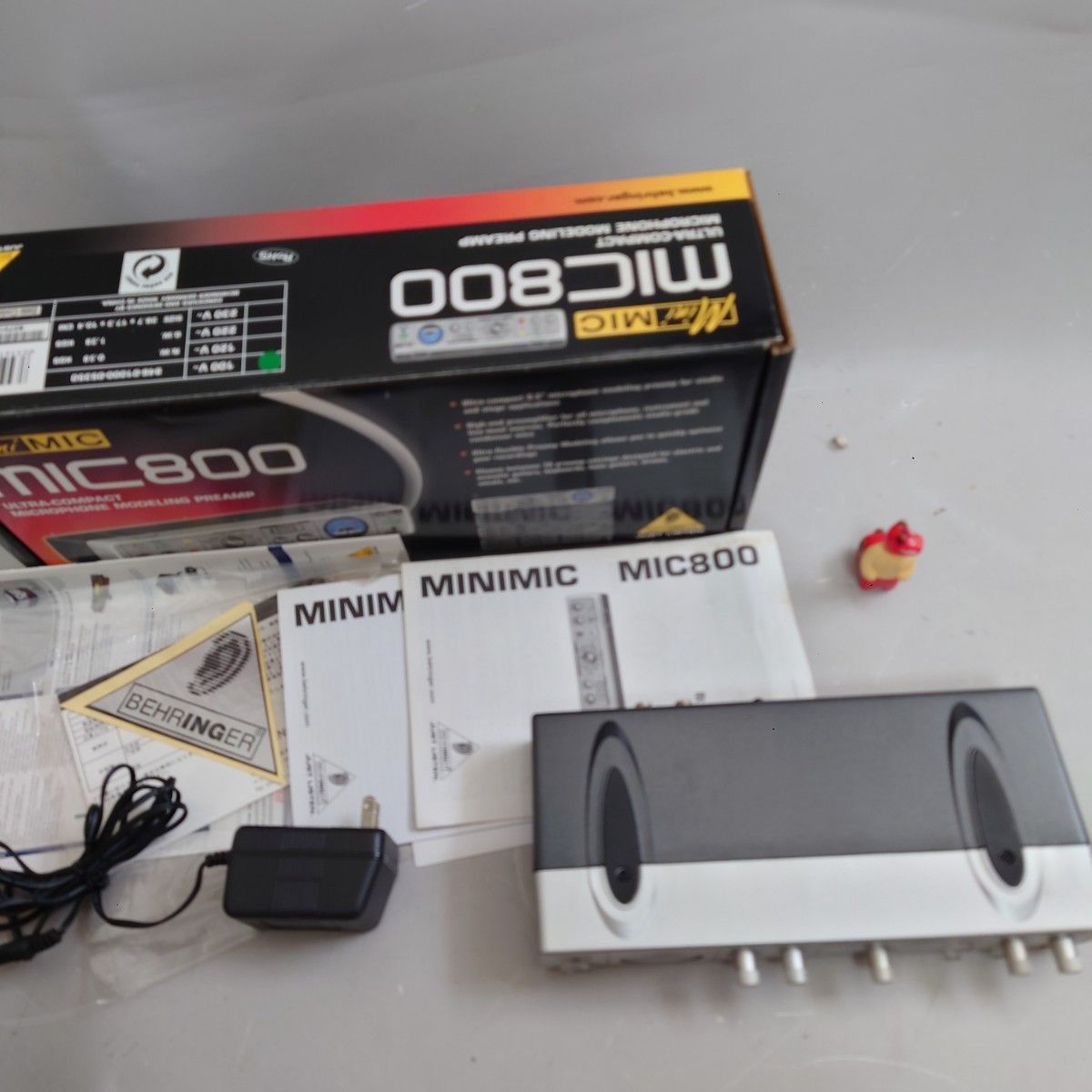動作品 BEHRINGER MIC800 箱 アダプター 説明書付き 真空管モデリング マイクプリアンプ ベリンガー z-1933