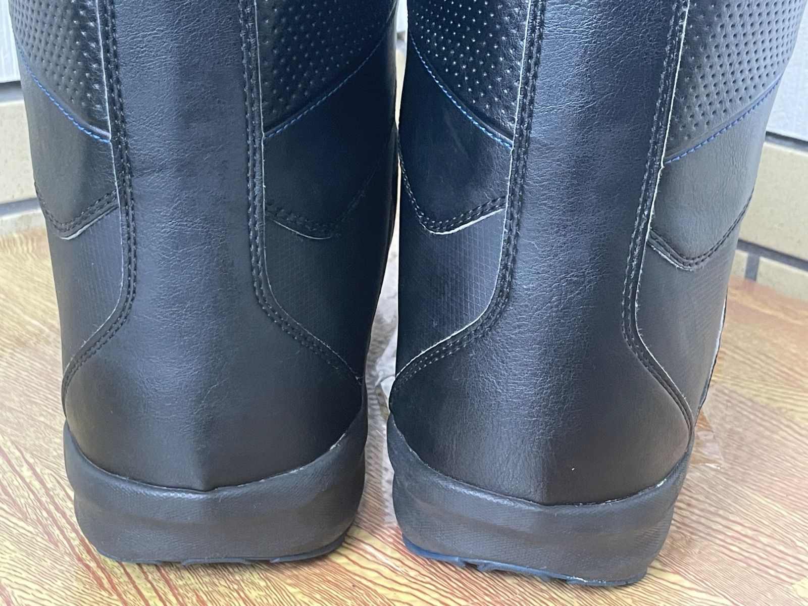 スノーボードブーツ