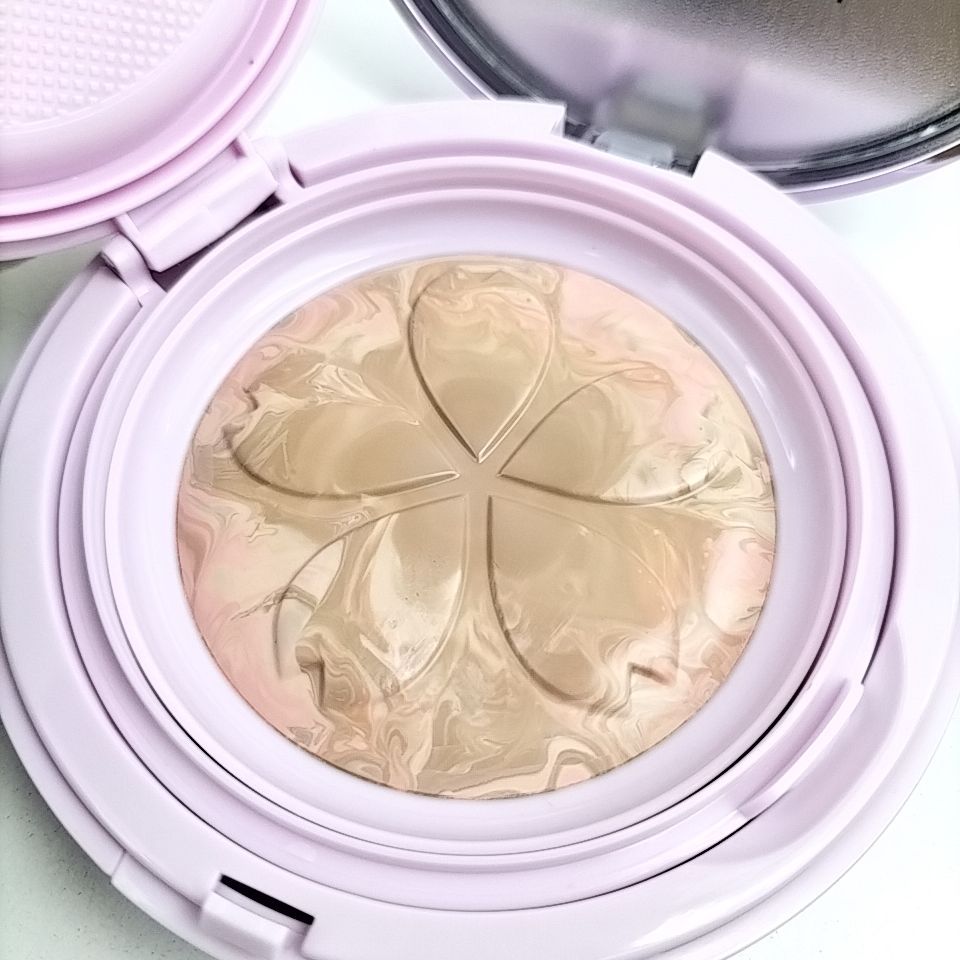 TAKANO YURI ファンデーション たかの友梨エステファクト / フラワー