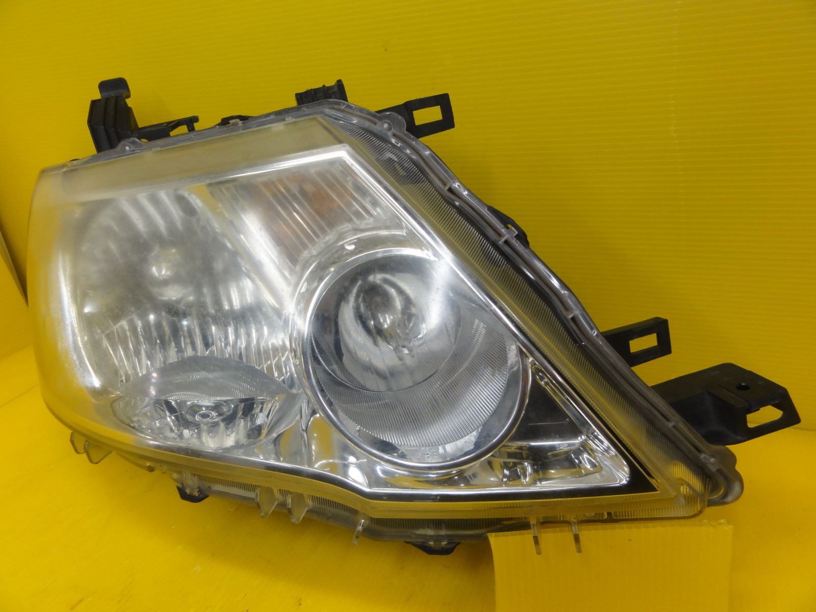 ☆中古・純正☆ セレナ C25 右ヘッドランプ 右ライト セレナ c25