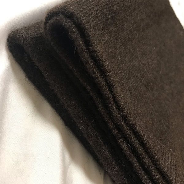 Biger(ビゲル) 100%ヤクウール膝掛け　数量限定販売 モンゴル🇲🇳Biger(ビゲル) 100%ヤクウール膝掛け 数量限定販売 - メルカリ