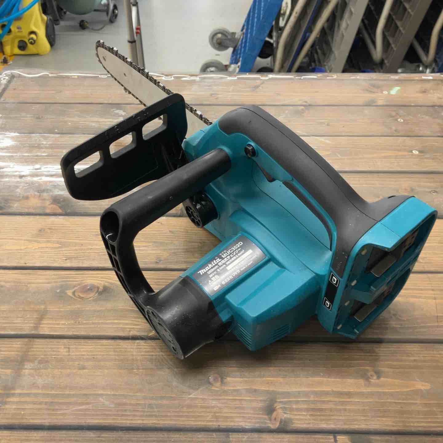 マキタ makita コードレスチェーンソー MUC352DZ 本体のみ 戸田店