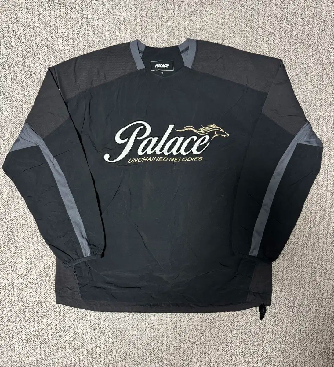 PALACE パレス 馬力 ハウオーズ パワー Size S
