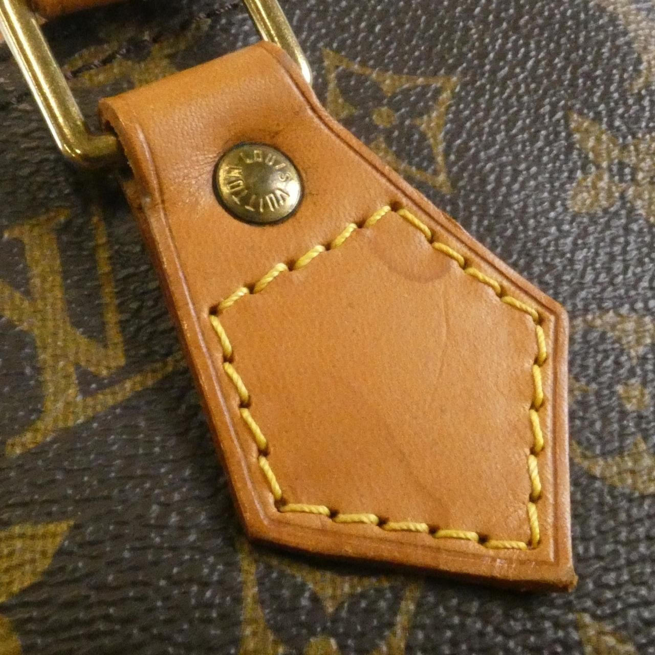 ボストンバッグ