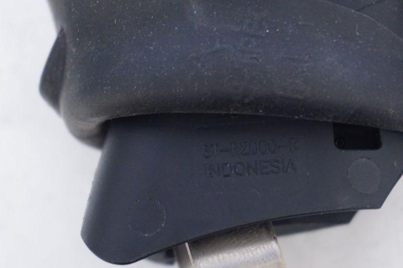 デュアルコントロールレバー