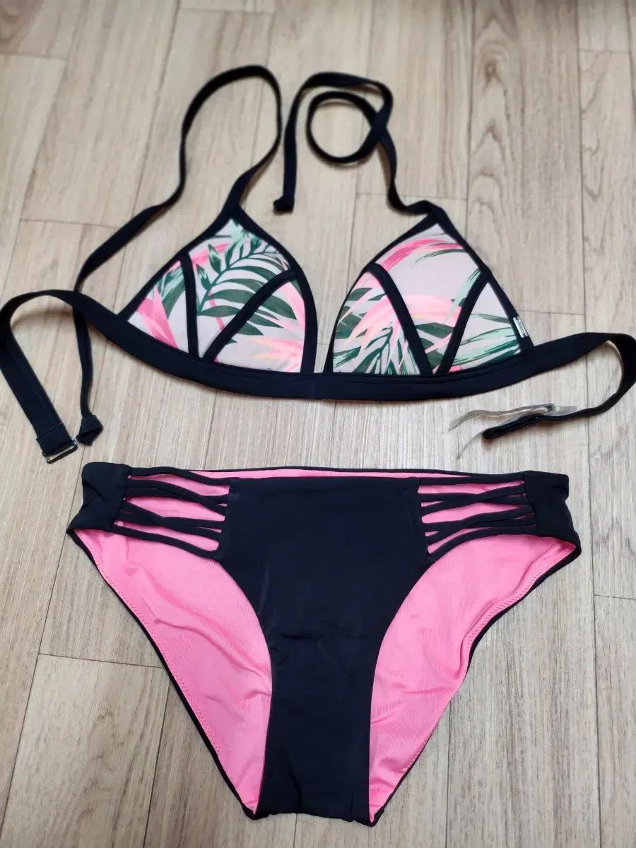 水着Victoria secret s/m Victoria's Secret セパレート水着 32A