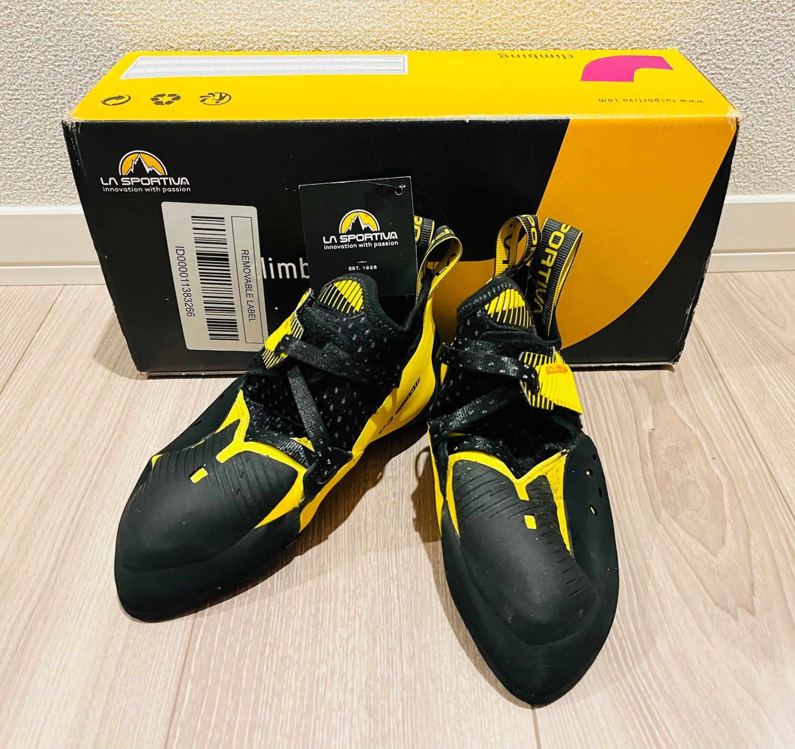 き交渉大 EU37 23.7cm スポルティバ ソリューション コンプ クライミング ボルダリング