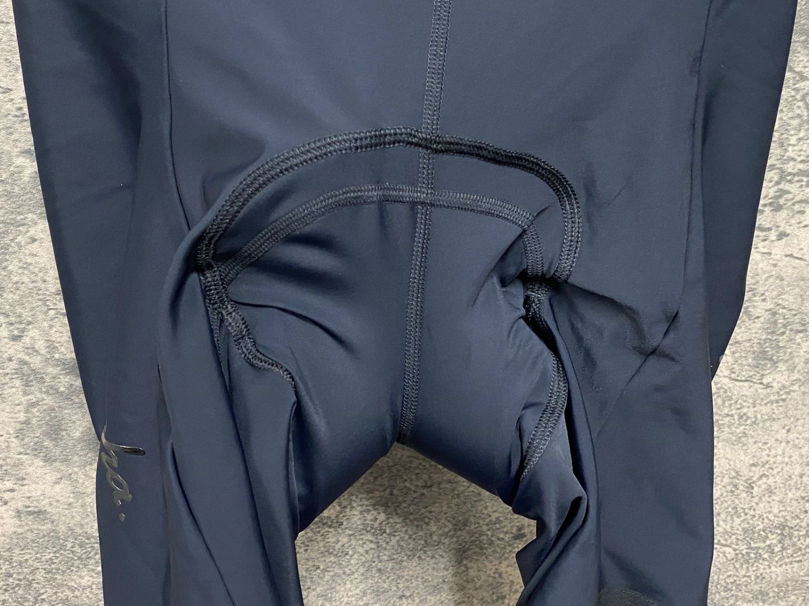CORE SHORTS