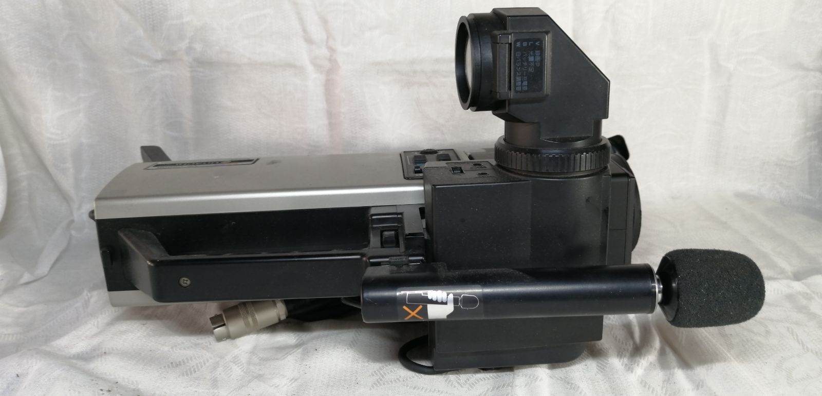 ビデオカメラ HITACHI VK-C800R HITACHI VK-C800R