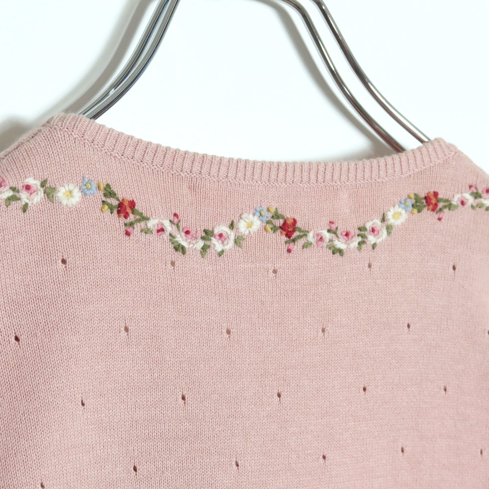 ワンダフルワールド カネコイサオ☆お花の刺繍付き♪半袖ニット ピンク