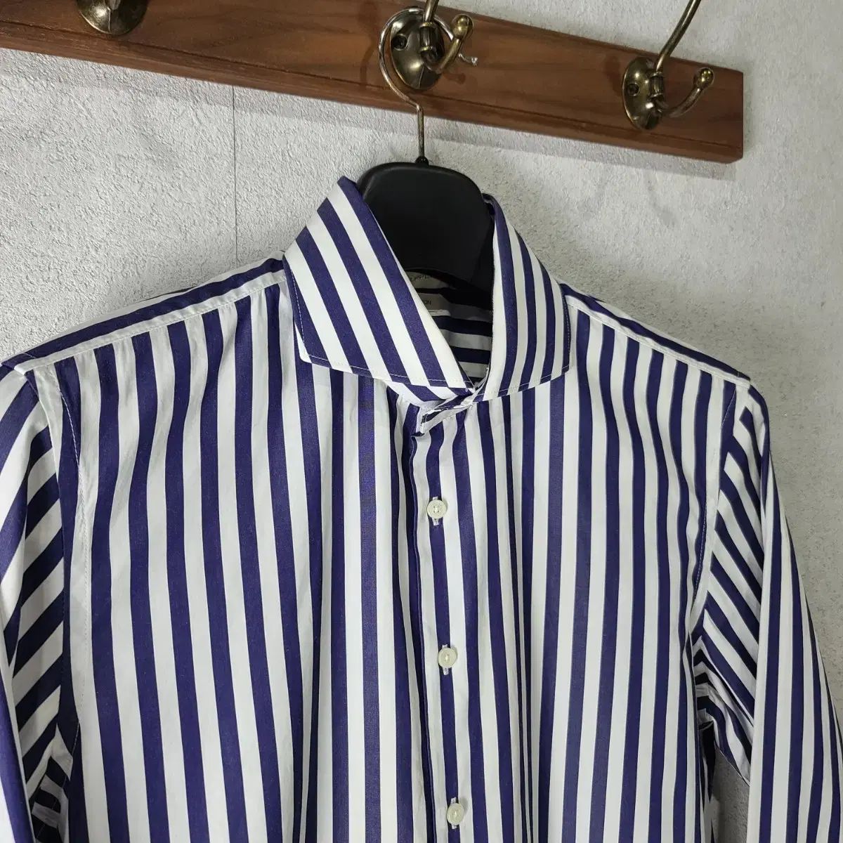 ストライプ シャツ