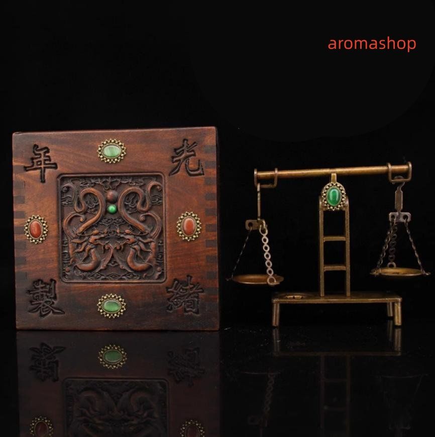 旧蔵 純銅 真鍮 木箱 天秤一式 銅天秤 天地良心称 置物 護符開運 お守り 厄除け