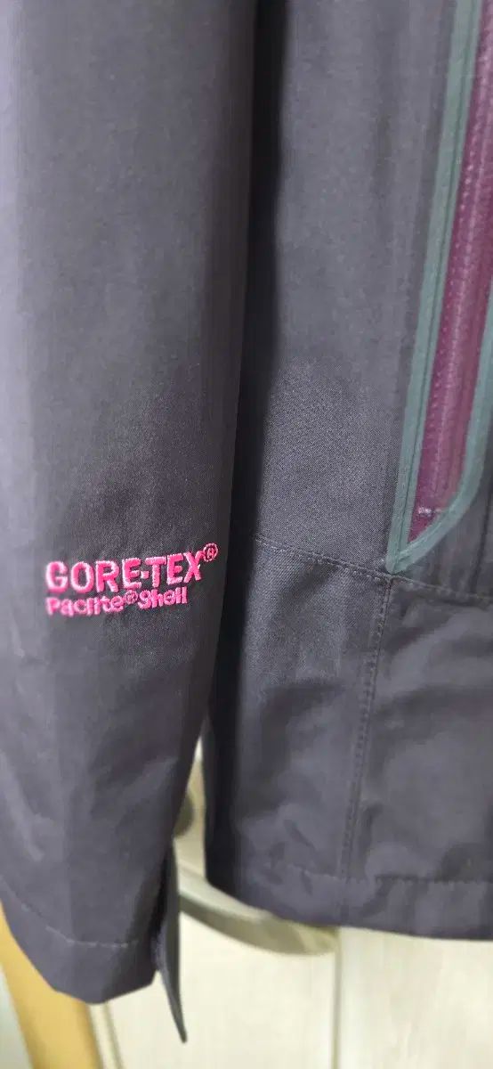 永遠 GORE-TEX₍ゴアテックス Paclite レディースジャケット XL 95 HRDEVELOPMENT_JP