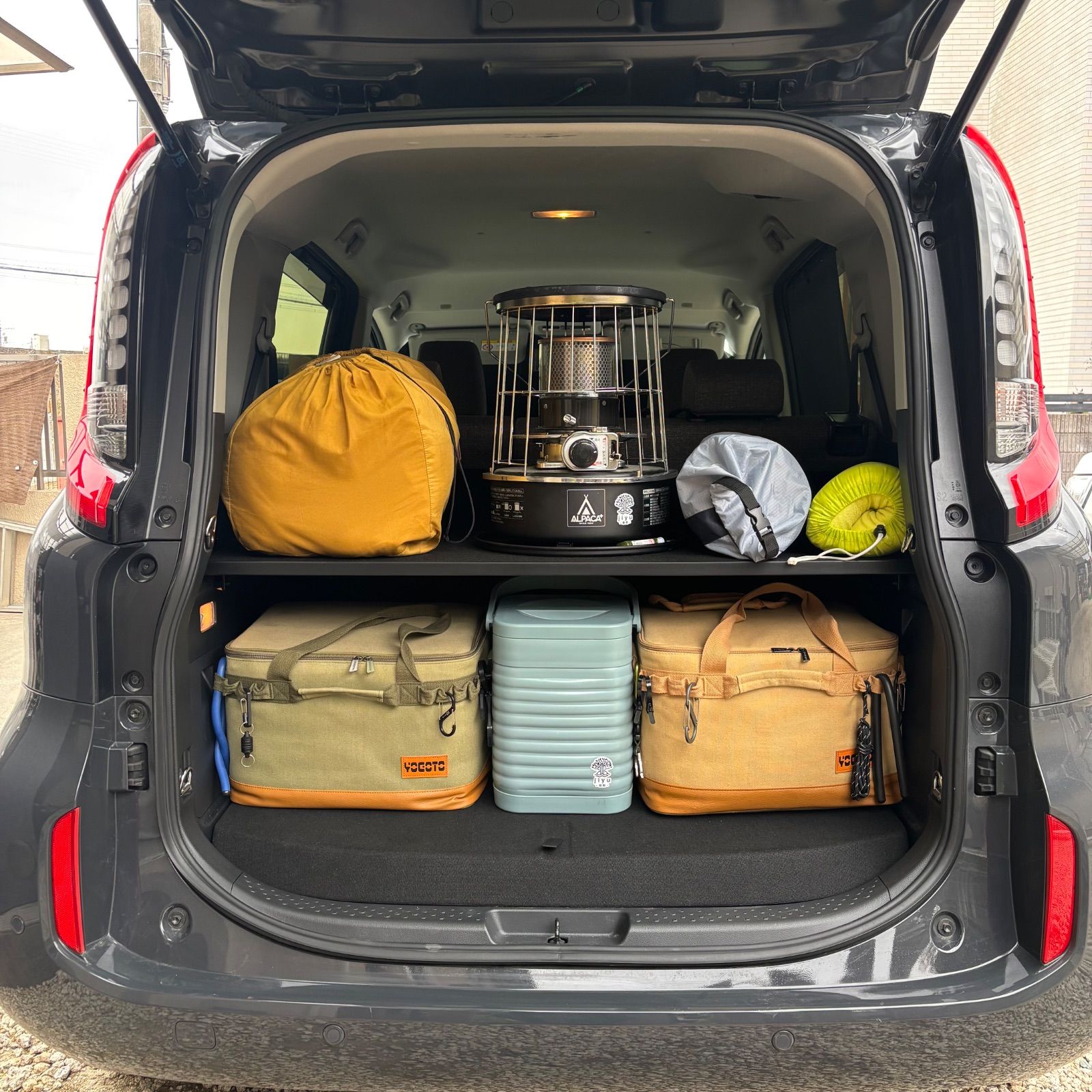 新型シエンタ アッパーボード