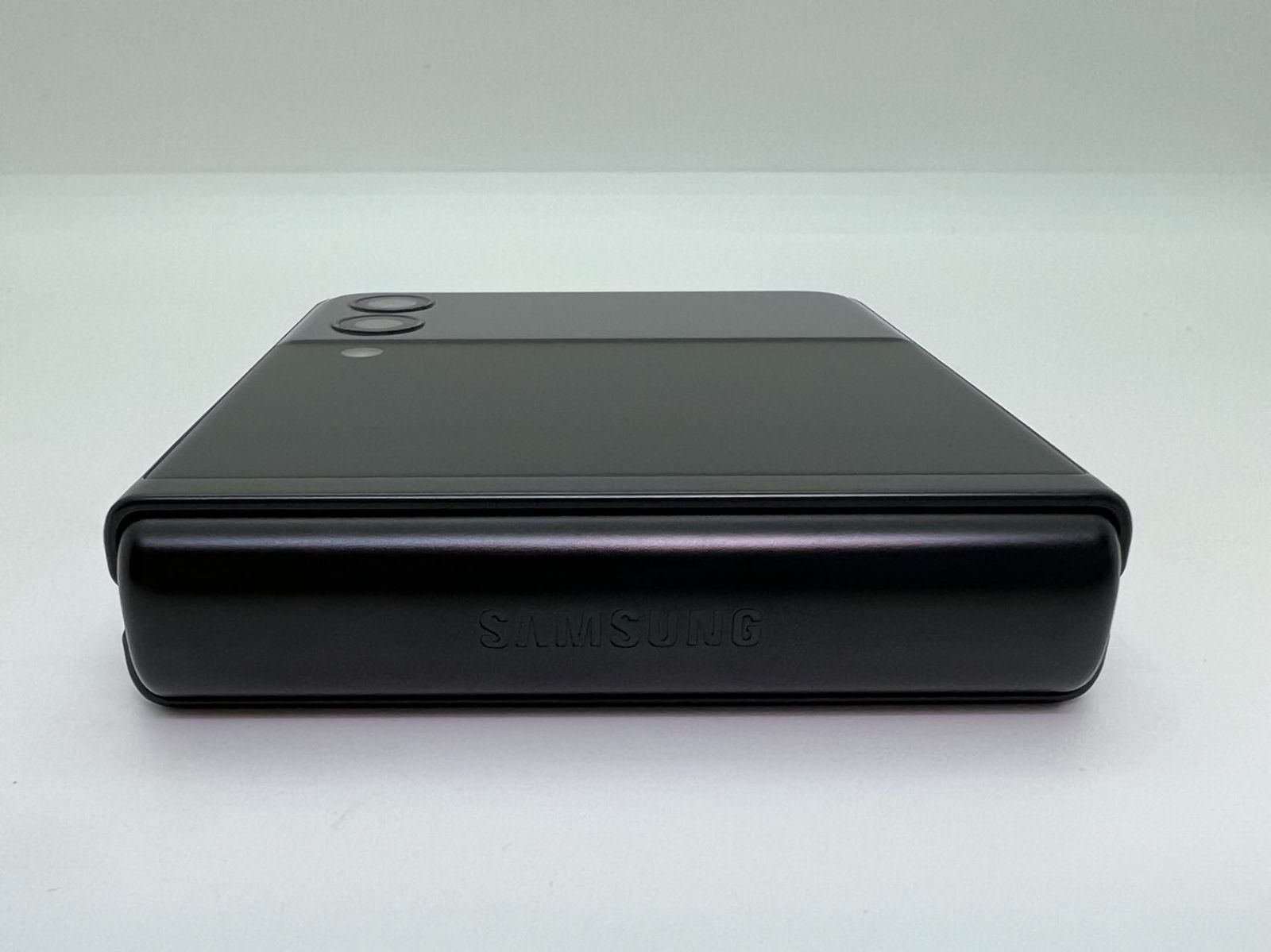 3373] 256GB Galaxy Z Flip3 5G ブラック SIMフリー android 大容量